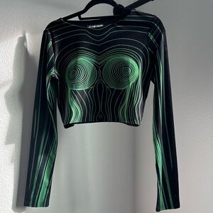 The kript , neon and black crop top